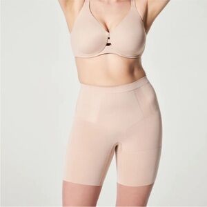 SPANX Assets S Seamless Power Mid-Thigh Short in Soft-Nude